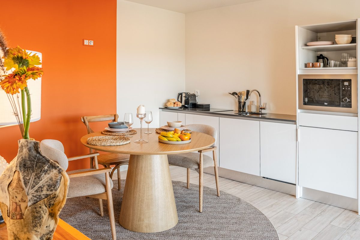 Kitchen and round dining table